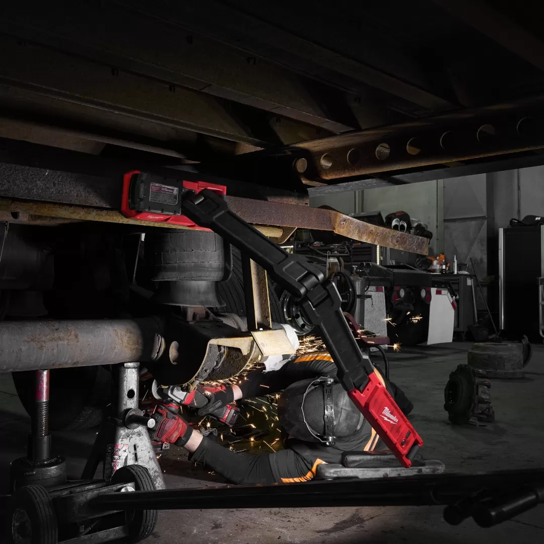 Đèn Rọi Tay Đòn Từ Tính Milwaukee M18 ABL-0