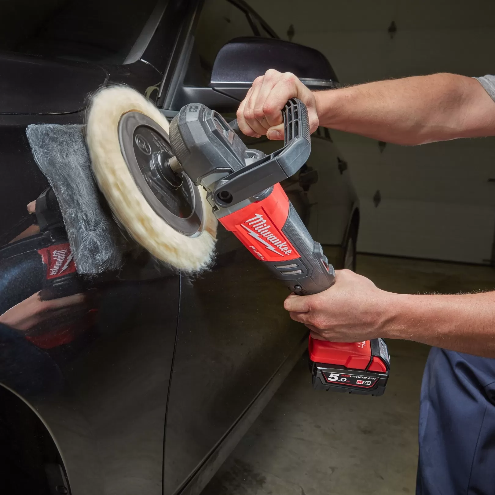 Máy Đánh Bóng Milwaukee M18 FAP180-0X