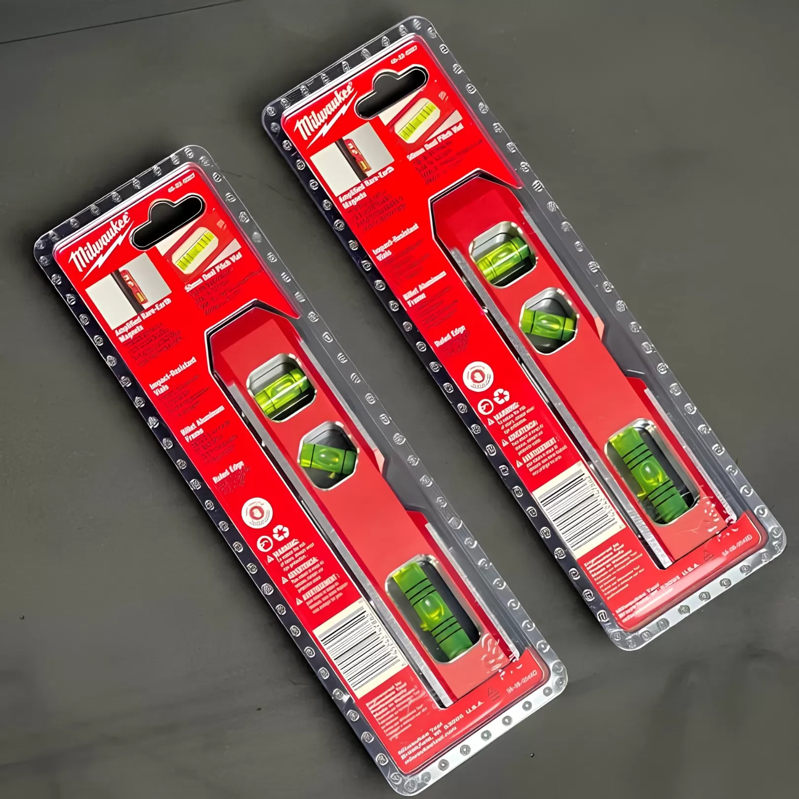 Thước Thủy Cân Bằng Cỡ Nhỏ Milwaukee 48-22-5207