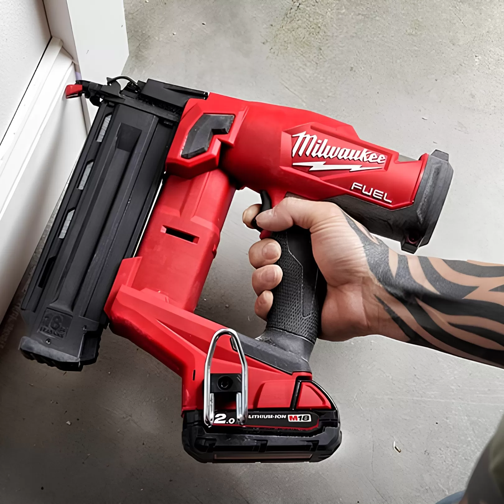 Máy Bắn Đinh M18 FN18GS