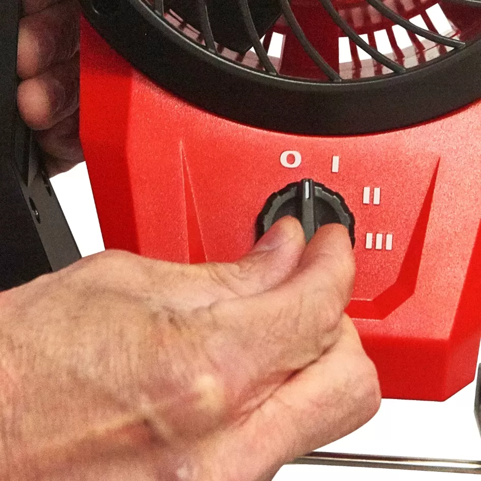 Quạt Chạy Pin Milwaukee M12 AF